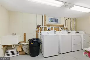 142 N Washington St, Winchester, VA 22601 - Photo 18