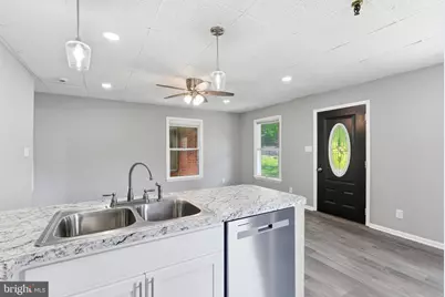 1725 Henry Avenue #101, Winchester, VA 22601 - Photo 6
