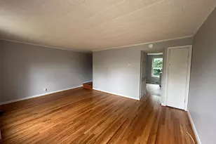 203 E Whitlock Ave, Winchester, VA 22601 - Photo 6
