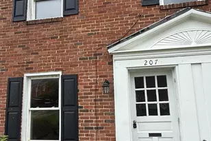 207 E Whitlock Ave, Winchester, VA 22601 - Photo 2