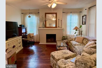 422 Clifford Street W #1, Winchester, VA 22601 - Photo 4