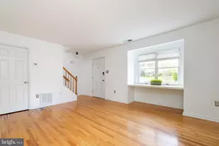 103 E Germain St, Winchester, VA 22601 - Photo 2