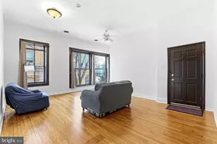 105 N Loudoun St, Winchester, VA 22601 - Photo 2