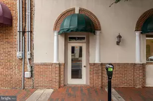 7 W Piccadilly St, Winchester, VA 22601 - Photo 2