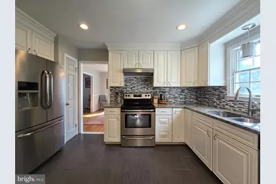 1613 Van Couver Street, Winchester, VA 22601 - Photo 18