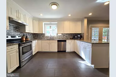 1613 Van Couver Street, Winchester, VA 22601 - Photo 16