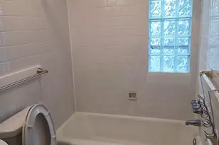 222 E Whitlock Ave, Winchester, VA 22601 - Photo 6