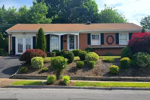 936 Allen Dr, Winchester, VA 22601 - Photo 1