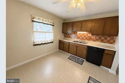 302 Wentworth Drive, Winchester, VA 22601 - Photo 8