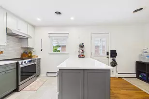 225 Fox Dr, Winchester, VA 22601 - Photo 10