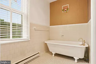209 N Washington Street, Winchester, VA 22601 - Photo 38