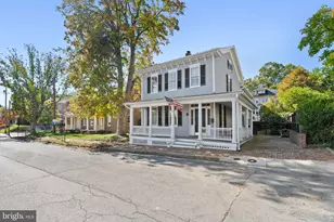 209 N Washington St, Winchester, VA 22601 - Photo 2