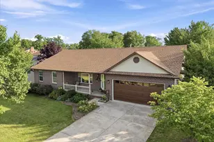 209 W Cedarmeade, Winchester, VA 22601 - Photo 2