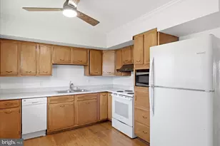 101 Locust Ave, Winchester, VA 22601 - Photo 12