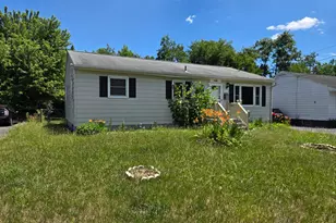 1033 Allen Dr, Winchester, VA 22601 - Photo 2