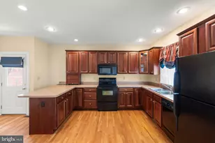 305 Amherst St, Winchester, VA 22601 - Photo 4