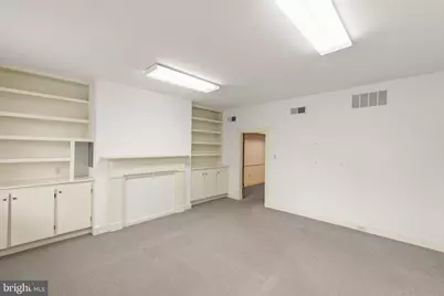124 S Braddock Street, Winchester, VA 22601 - Photo 2