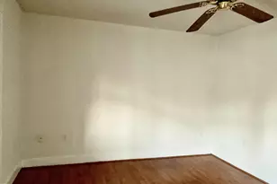 221 Baker St, Winchester, VA 22601 - Photo 8