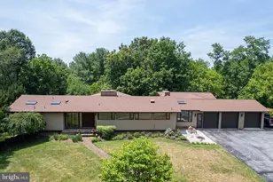 517 Merrimans Ln, Winchester, VA 22601 - Photo 2