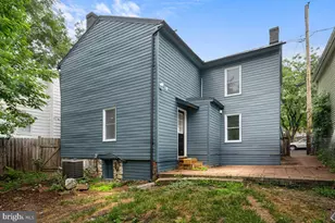 21 E Germain St, Winchester, VA 22601 - Photo 32