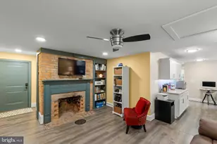 135 S Kent St, Winchester, VA 22601 - Photo 2