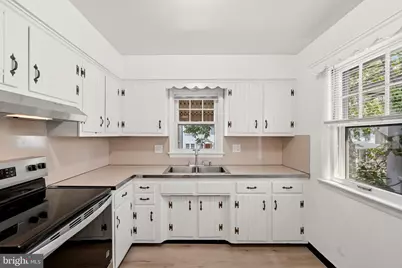 31 E Germain Street, Winchester, VA 22601 - Photo 12