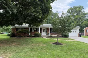 338 Lanny Dr, Winchester, VA 22601 - Photo 1