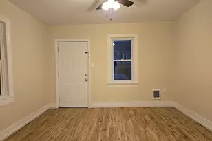 26 E Pall Mall St, Winchester, VA 22601 - Photo 2