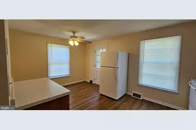 220 E Whitlock Avenue, Winchester, VA 22601 - Photo 4