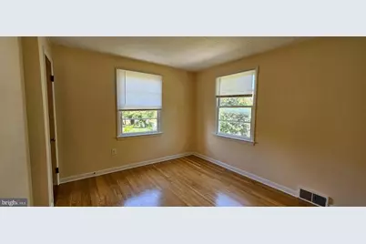 220 E Whitlock Avenue, Winchester, VA 22601 - Photo 8