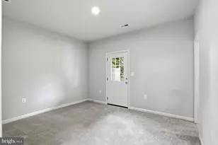 241 Monteith Dr, Winchester, VA 22601 - Photo 4