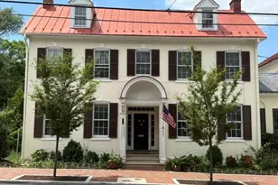 407 S Loudoun St, Winchester, VA 22601 - Photo 1