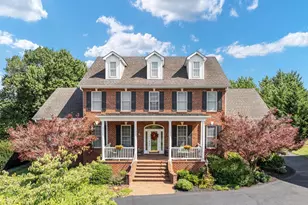 1030 Breckinridge Ln, Winchester, VA 22601 - Photo 1