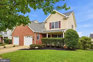 2068 Stoneleigh Dr, Winchester, VA 22601 - Photo 2