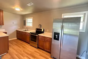 420 Royal St, Winchester, VA 22601 - Photo 2