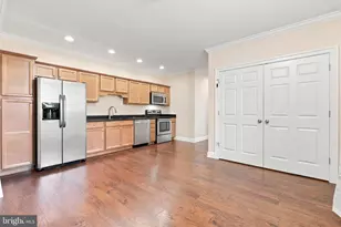 25 E Boscawen St, Winchester, VA 22601 - Photo 2