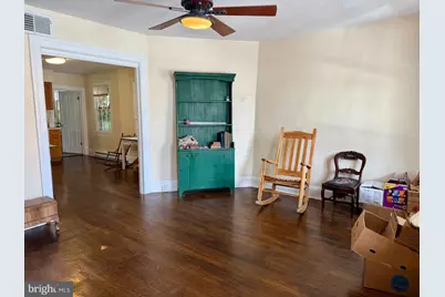 211 E Boscawen Street, Winchester, VA 22601 - Photo 2