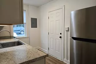 739 S Kent St, Winchester, VA 22601 - Photo 4