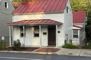 510 S Cameron St, Winchester, VA 22601 - Photo 2