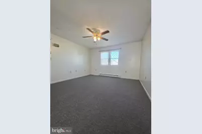 806 S Braddock Street #APT 10, Winchester, VA 22601 - Photo 2