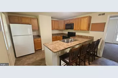 553 1/2 #2 N Loudoun Street, Winchester, VA 22601 - Photo 4