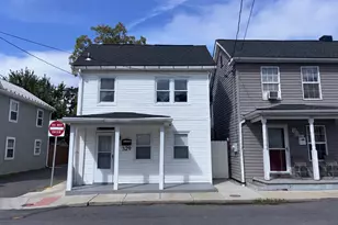 329 Fairview Ave, Winchester, VA 22601 - Photo 1
