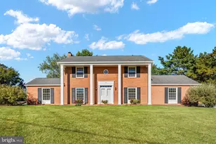 327 Ridge Ave, Winchester, VA 22601 - Photo 1