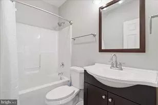 126 N Braddock St, Winchester, VA 22601 - Photo 12