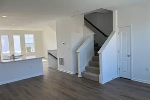 600 Hemsworth Ln, Winchester, VA 22601 - Photo 8