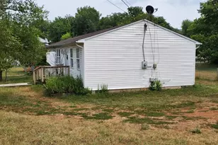 211 Laurel St, Front Royal, VA 22630 - Photo 4