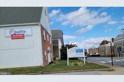 27 S Royal Avenue, Front Royal, VA 22630 - Photo 1