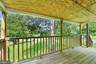 14 Summit Point Dr, Front Royal, VA 22630 - Photo 8