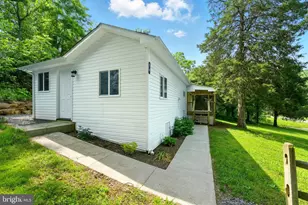 14 Summit Point Dr, Front Royal, VA 22630 - Photo 6