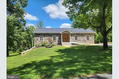 302 Hidden View Lane, Front Royal, VA 22630 - Photo 2